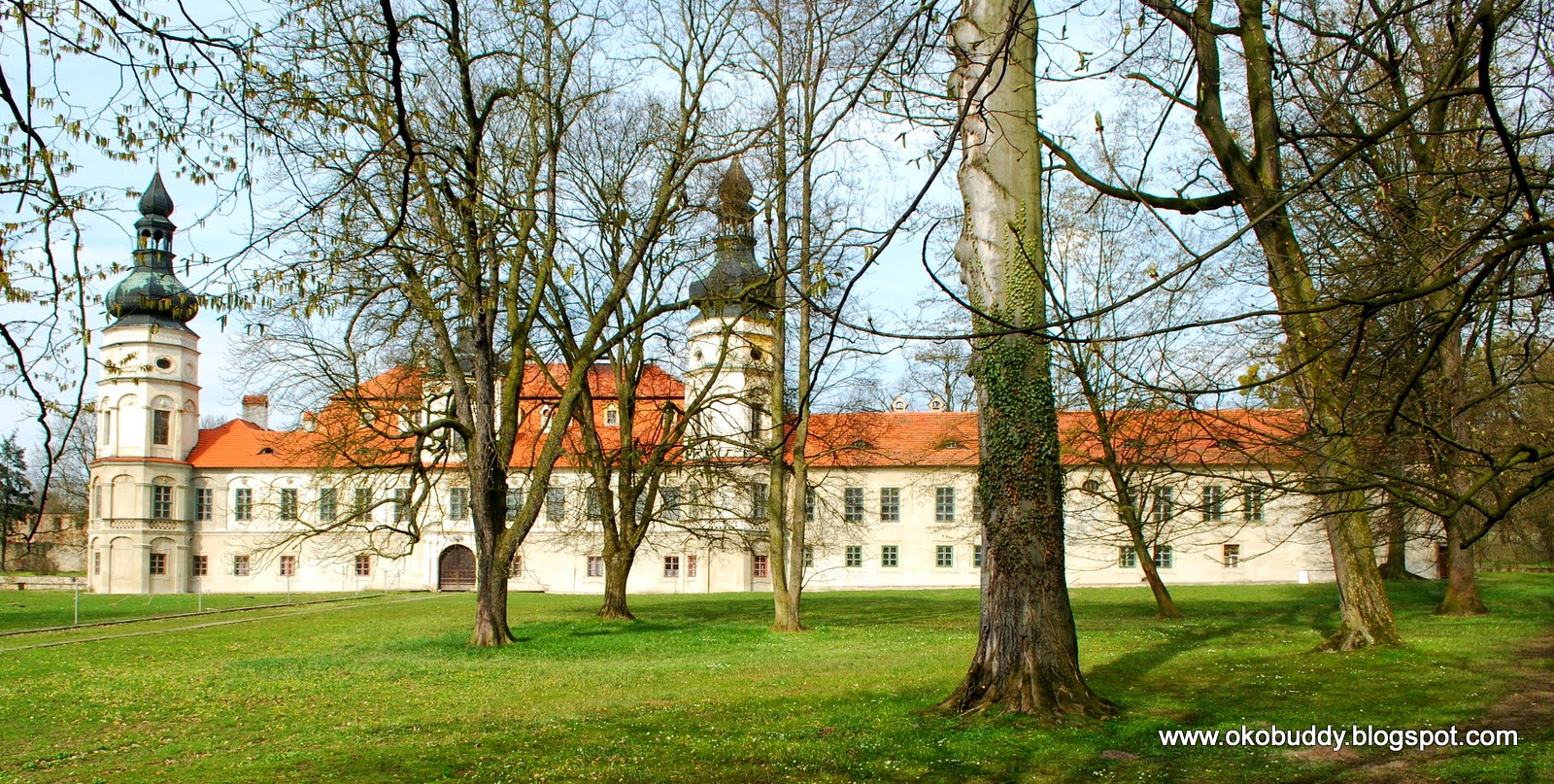 Żyrowa Pałac barokowy Pałac - Żyrowa