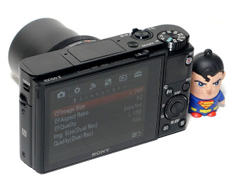 kamera sony rx100 V Mark 5 Built-in Wi-Fi Second
