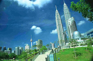 Suria KLCC, Pusat Perbelanjaan di Landmark Kuala Lumpur