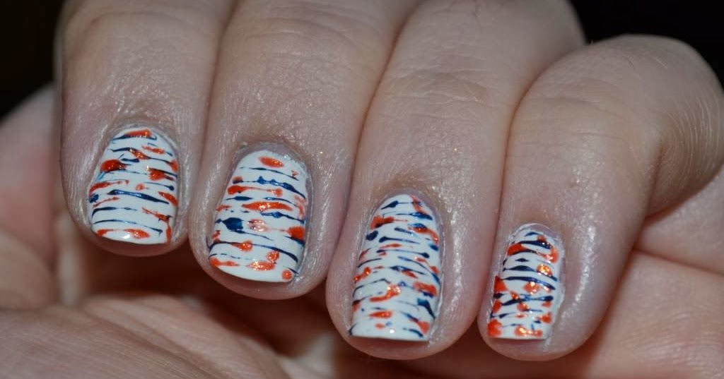 Partly Cloudy With a Chance of Lacquer: Florida Gator Nails - Week 8