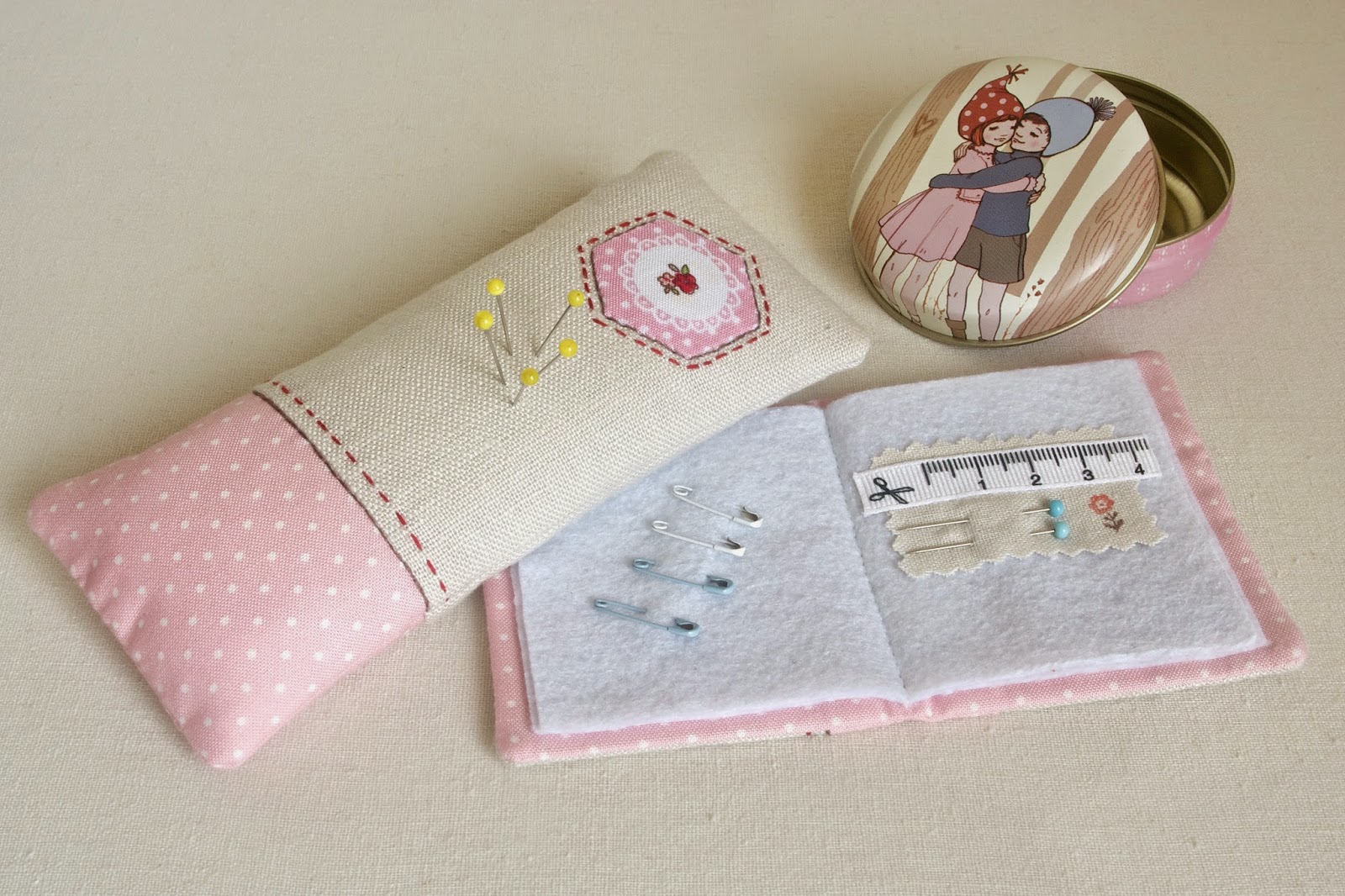 Stitching Notes: Pretty Hexagons and Tiny Stitches