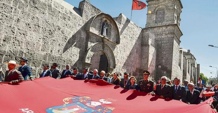 Escolares de Arequipa piden a los candidatos no mentir Escolares de Arequipa piden a los candidatos no mentir