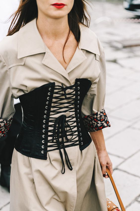 corset trend, 2017 fashion 