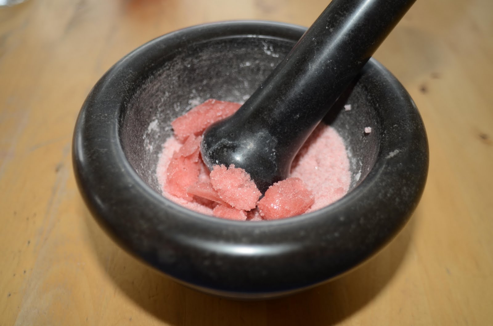 Widmatt: Erdbeerzucker, das Geschenk aus der Widmattküche