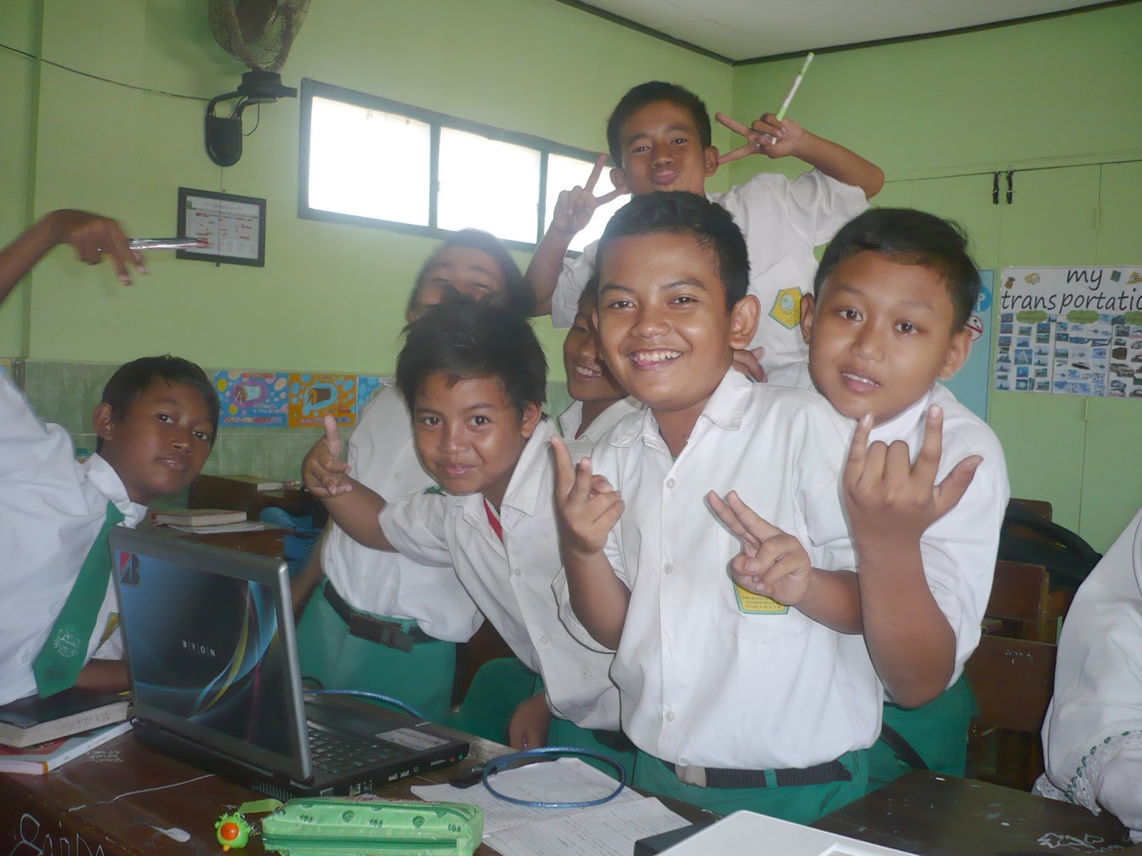 Kelas bintang bts. Foto Kelas x