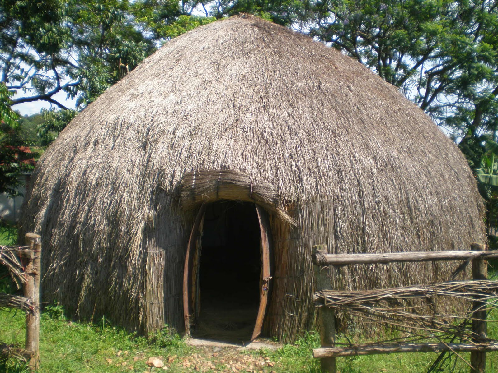 houses-in-uganda
