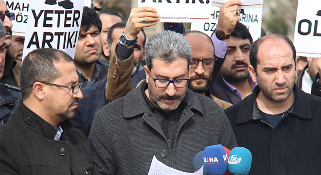 28 Şubat mahpusları, darbenin mağdurları olarak hâlen cezaevlerinde tutuluyorlar 28 Şubat mahpusları, darbenin mağdurları olarak hâlen cezaevlerinde tutuluyorlar