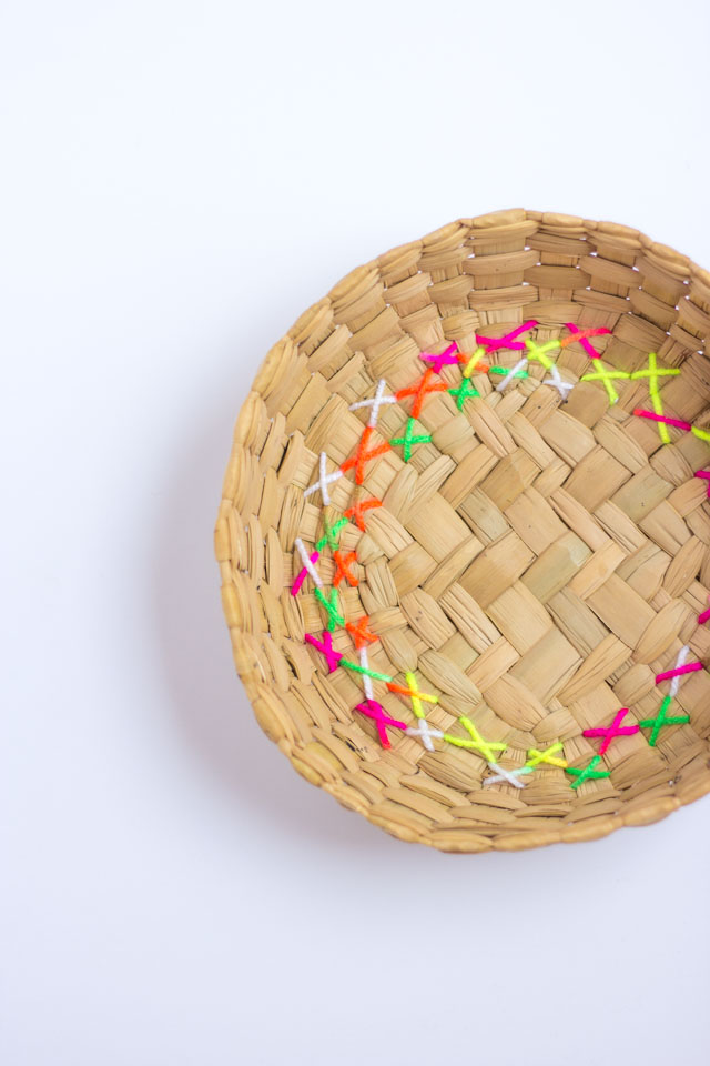 Give thrift store baskets a modern makeover by embroidering them with colorful yarn! Give thrift store baskets a modern makeover by embroidering them with colorful yarn!