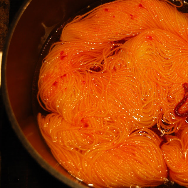 how to hand dye yarn at home with food color how to hand dye yarn at home with food color