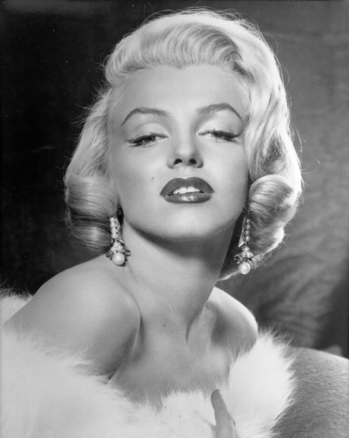 Marilyn Monroe Again - More Beautiful Black & White Portrait Photos ...