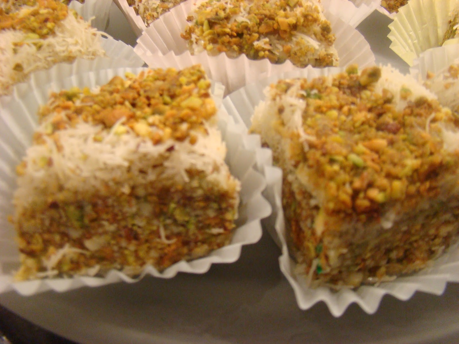 My Favorite Recipes Collection: Ballourie or Ballorieh Baklava
