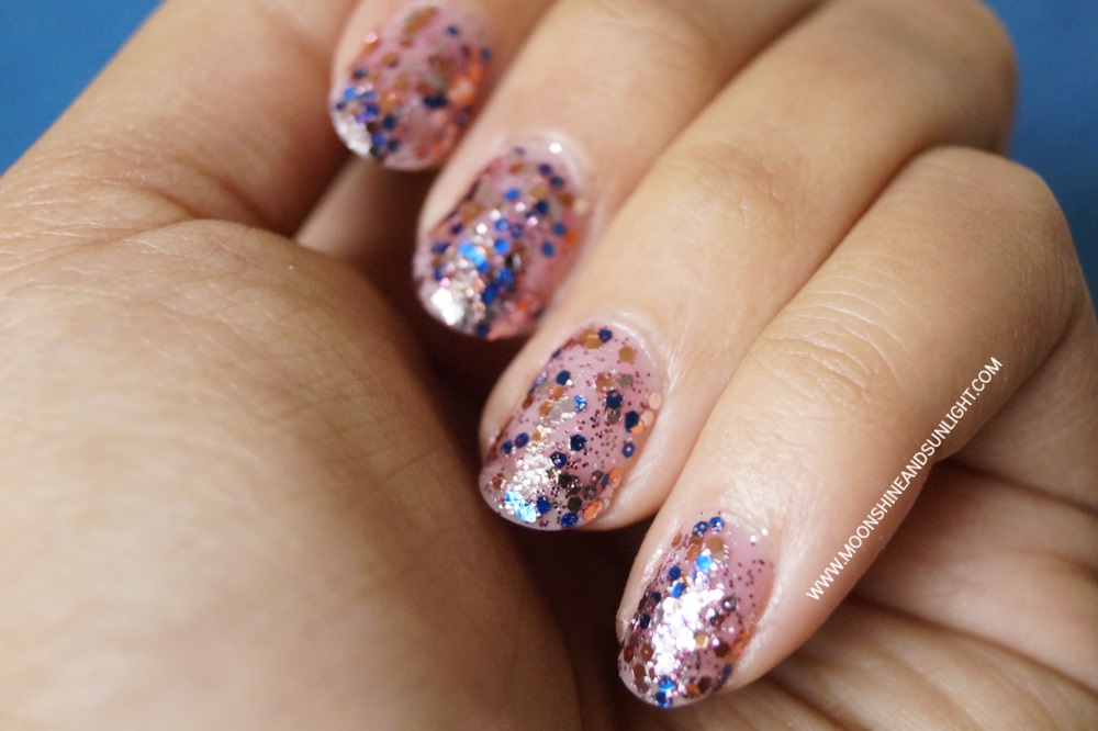 How to Correctly Apply Glitter Polish Video Tutorial Indian Fashion