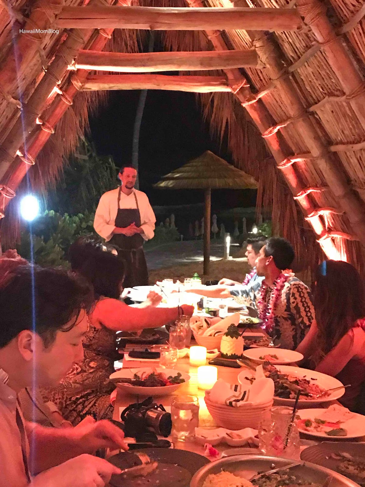 Hawaii Mom Blog Toes in the Sand Dinner at Mina's Fish House