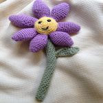 PATRON FLOR AMIGURUMI 24565