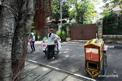 taman situ lembang jakarta pusat