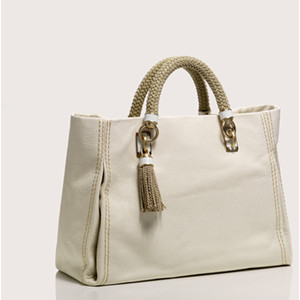 tommy hilfiger female bags