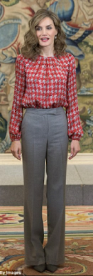 Top Carolina Herrera / pantalon Carolina Herrera / escarpins Uterque