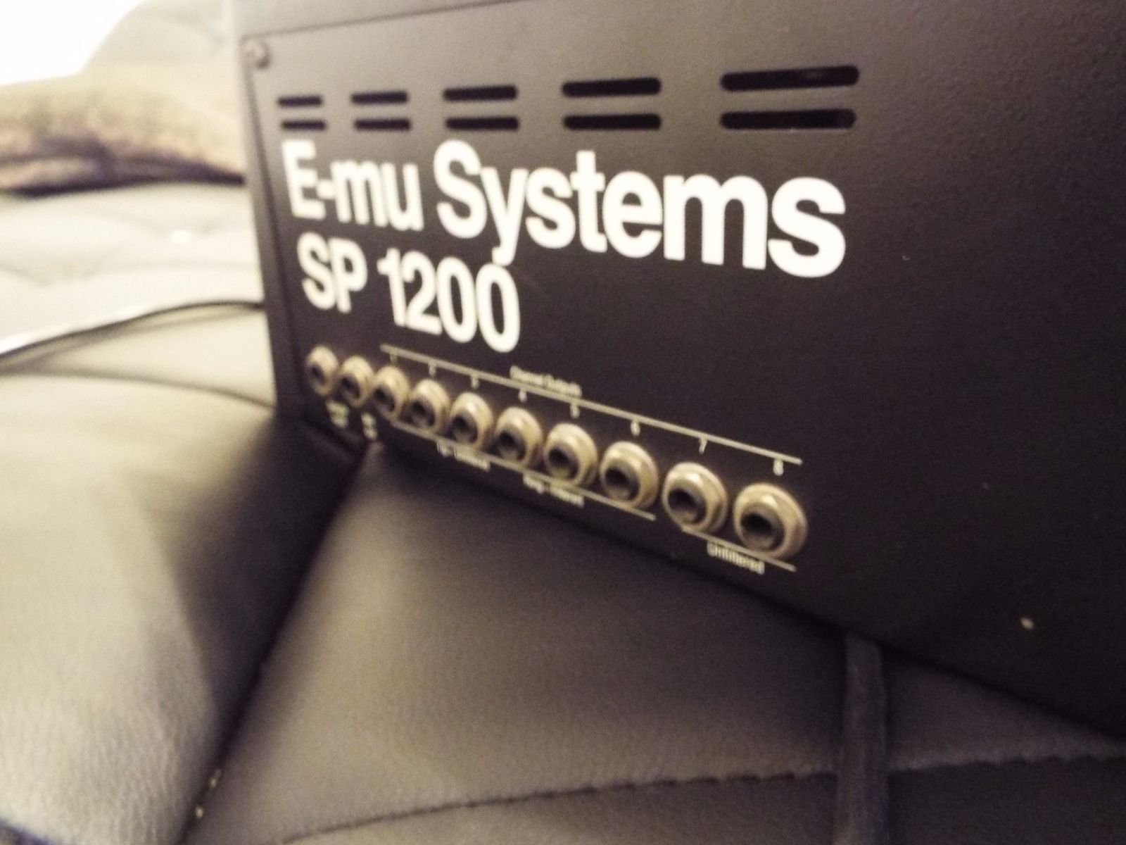 T-shirt E-Mu SP1200 - Blanc, 100% Coton, Motif Graphique - Envoi Rapide !