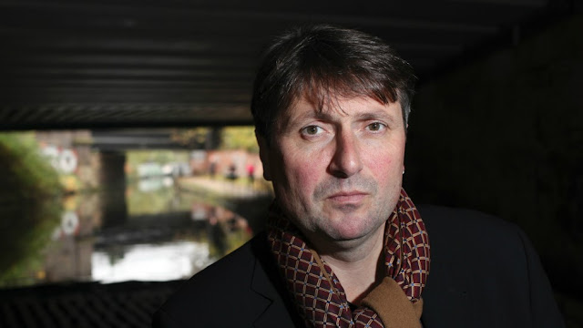 Simon Armitage