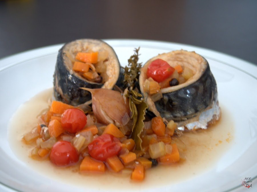 Lomos de caballacocida al vapor en escabeche tradicional