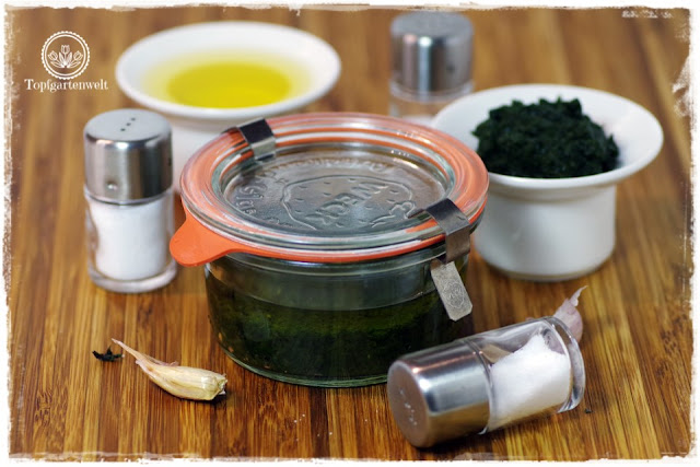 Basilikumpaste Pesto Genovese selber machen - Foodblog Topfgartenwelt