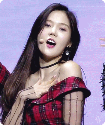 화들짝...! 오마이걸 효정....걸크러쉬 이미지로 탈바꿈 완료....gif | 인스티즈