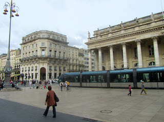 Grand Theatre Modern Tram Place de la Comerre Bordeaux France Grand Theatre Modern Tram Place de la Comerre Bordeaux France