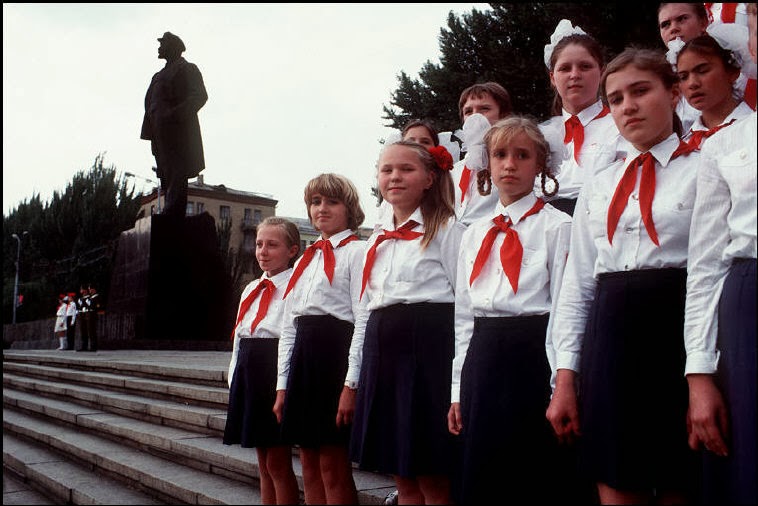 Life in the Soviet Ukraine seen through the eyes of Western photographers  1988 - 40