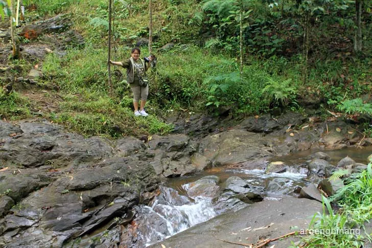 curug cadas ngampar bogor