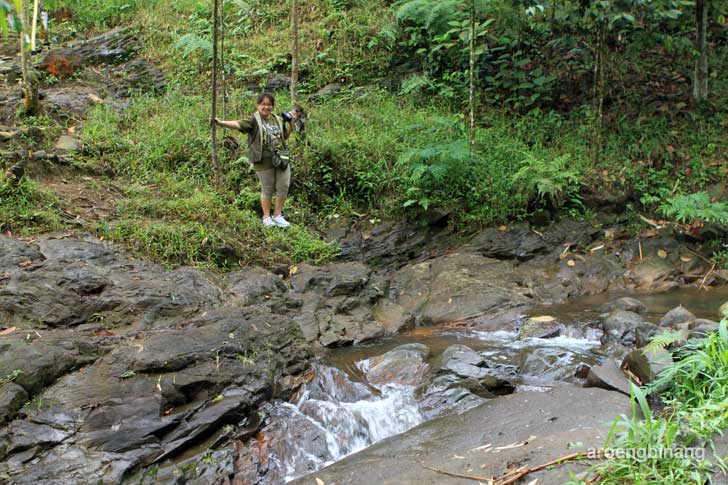 curug cadas ngampar bogor
