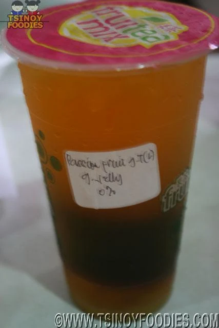 Passion Fruit Green Tea with Grass Jelly