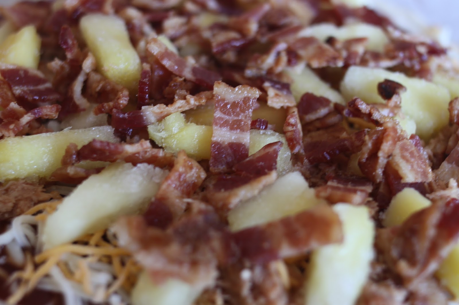 The Larson Lingo Pineapple Chicken Luau & Bacon Pizza