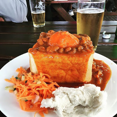 @technicolour_maverick Hollywoodbets Bunny Chow - Durban - Curry - Springfield Park