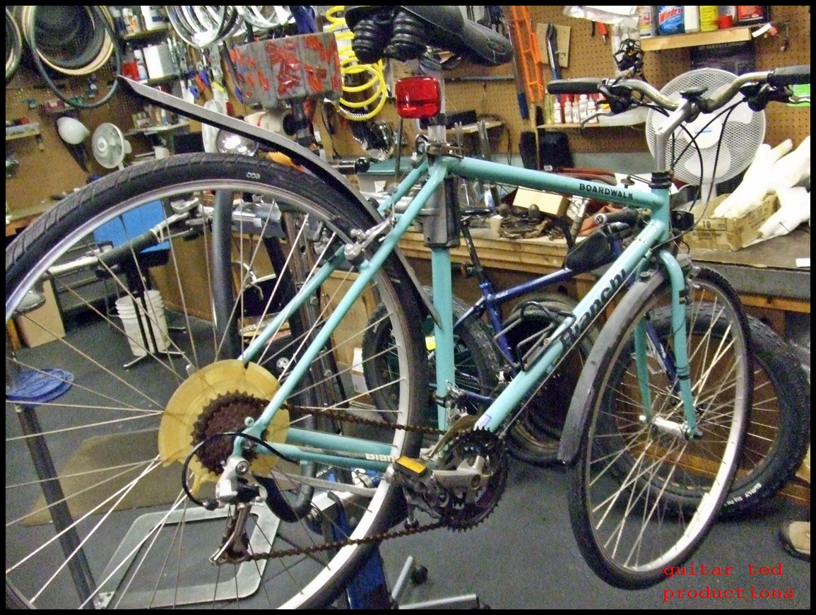 bianchi boardwalk hybrid