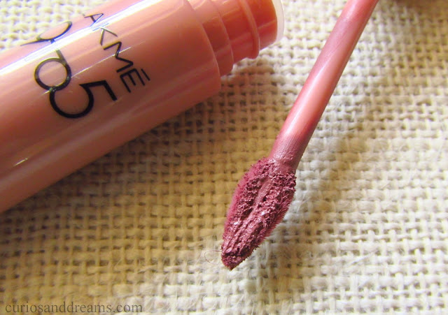 Lakme 9-to-5 Weightless Matte Lip & Cheek Mousse Coffee Lite review