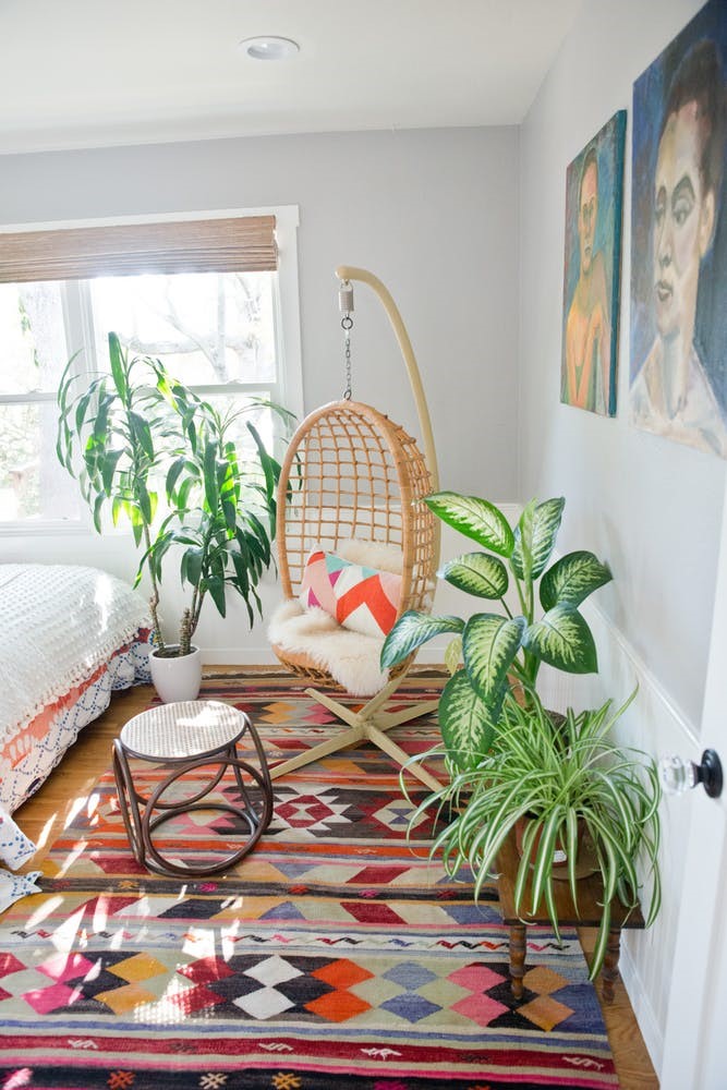 Call this the 'Wish We All Could Be Cali-Boho Girls' tour - guest room 2 www.BoHoHome.com @bohosusan