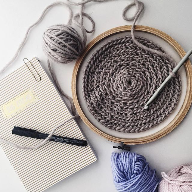 O&Y Studio wool fiber art, wool fiber art by O&Y Studio, oandystudio on Instagram