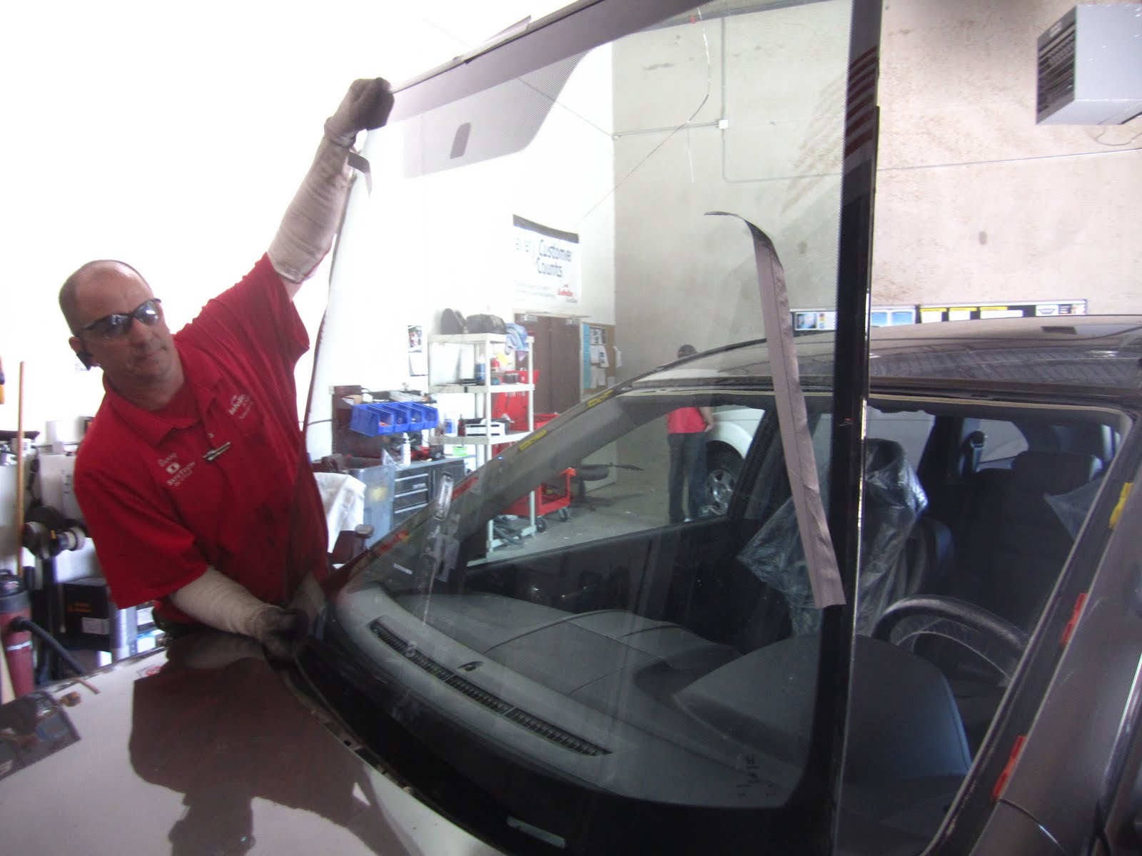 The Roadrunner Chronicles Roadrunner Repairs Glass