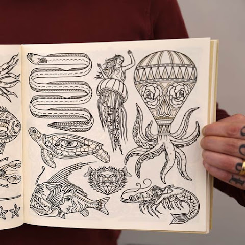 MEGAMUNDEN’s The Tattoo Flash Coloring Book : Noda Luka