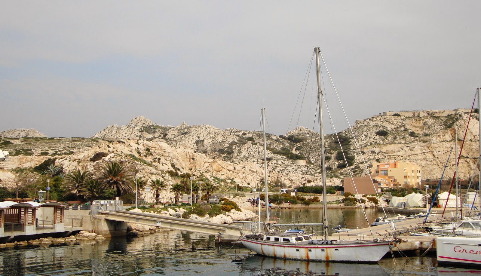 viajar cueste lo que cueste PASEO POR LA ISLA DE IF (Conde de