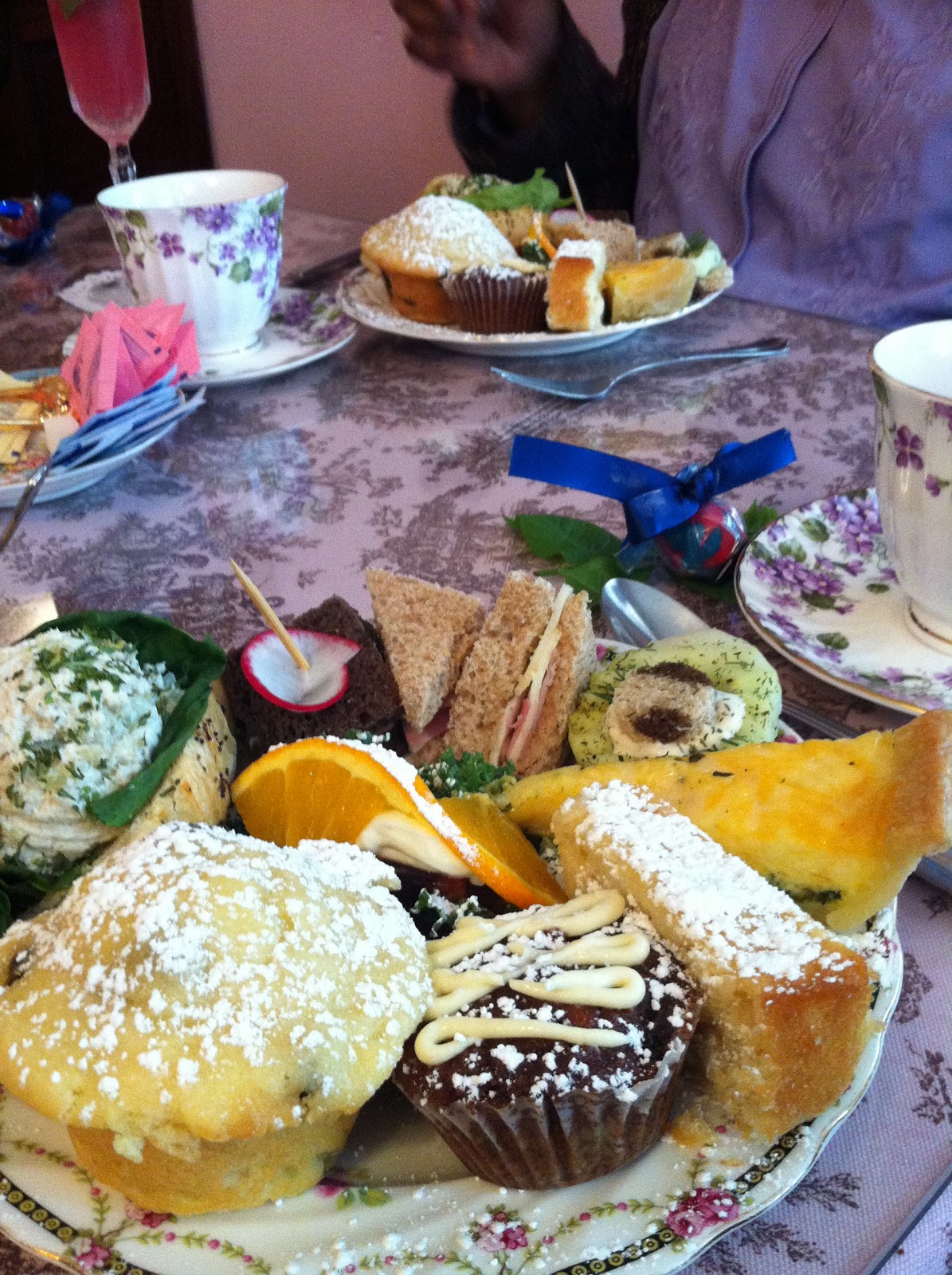 Straight From the Leaf: Regal Cupping - Tea at The Painted Teacup