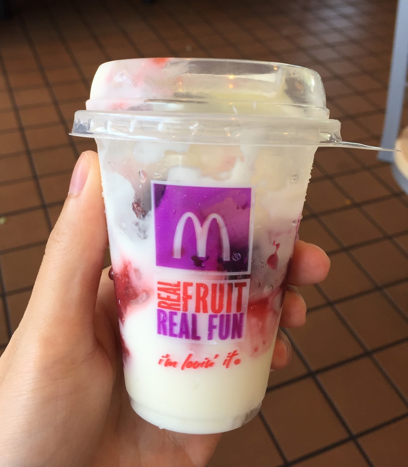 Fruit 'N Yogurt Parfait From McDonald's / マクドナルドのフルーツ アンド ヨーグルト パフェ I'm Made of Sugar