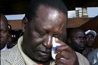 You won’t believe what UHURU is planning to do with RAILA once he is done with him! MURKOMEN drops a bombshell raila cry - You won’t believe what UHURU is planning to do with RAILA once he is done with him! MURKOMEN drops a bombshell