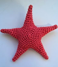 http://www.ravelry.com/patterns/library/stella-the-starfish