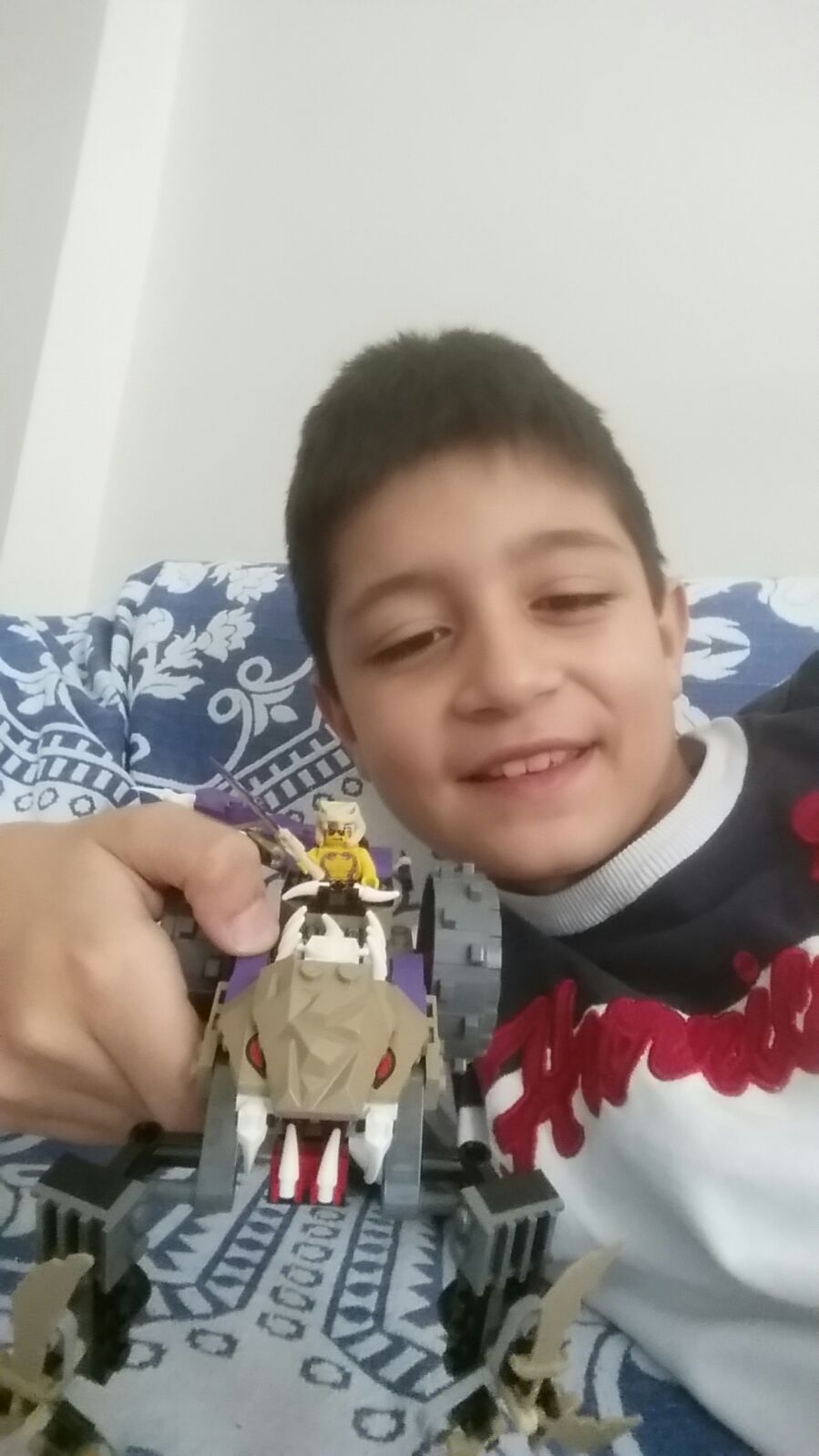 Çocuk almak için bir kızak sevinç vermektir Çocuk almak için bir kızak sevinç vermektir
