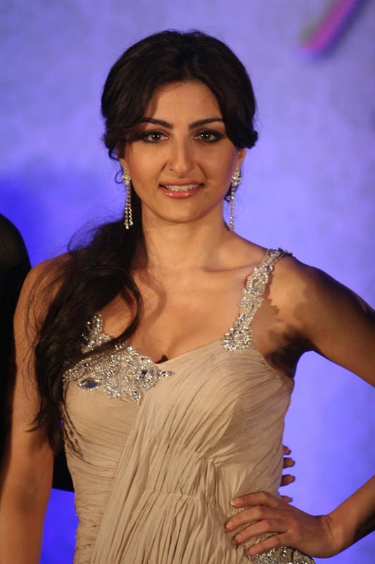Masti Bazar: Launch of ‘Indian Princess Fashion’ 2011
