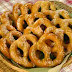 Origen e historia de los famosos Lazos Pretzels