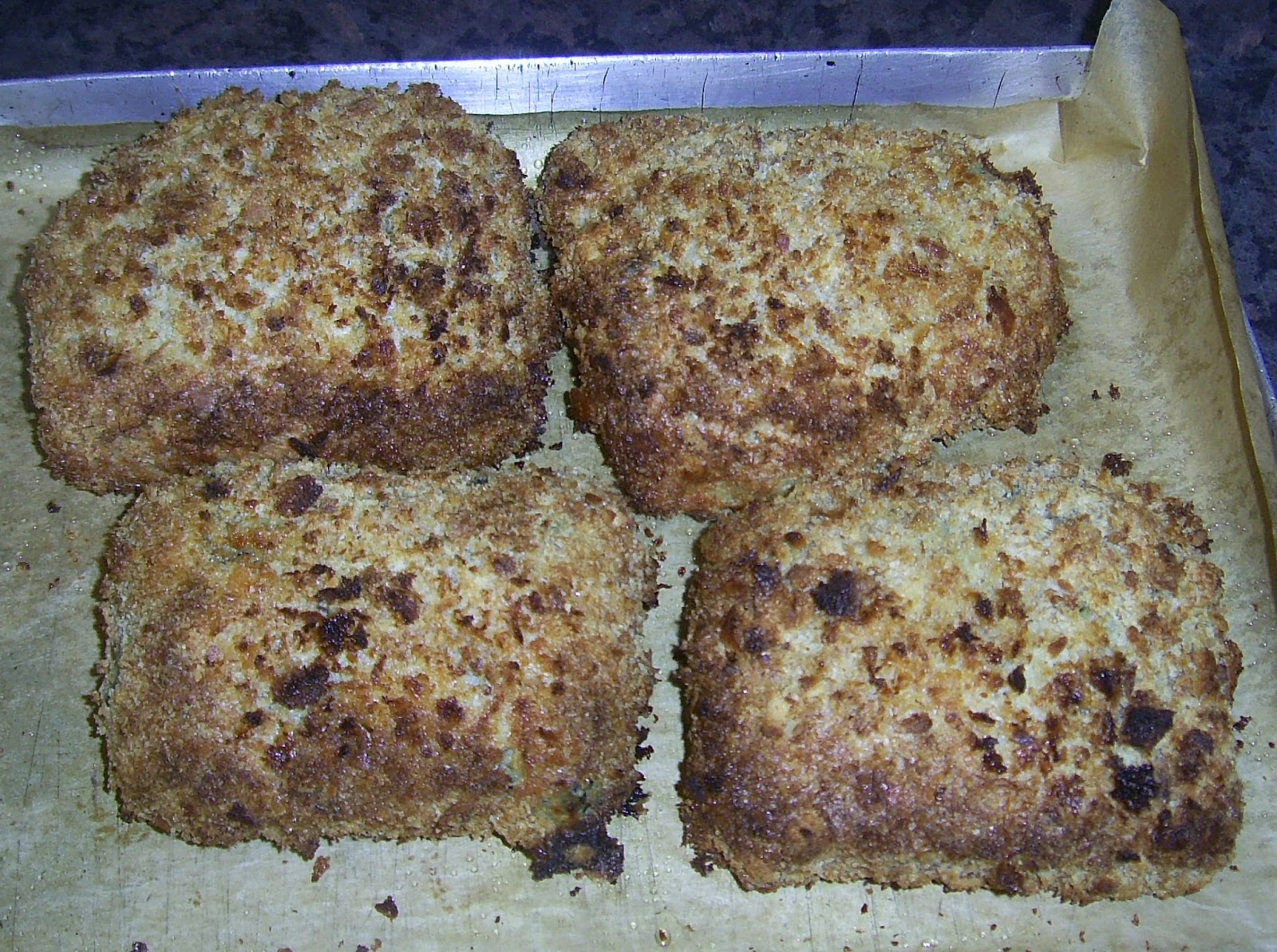 Pam's Random Recipes: Fish cakes without mash.