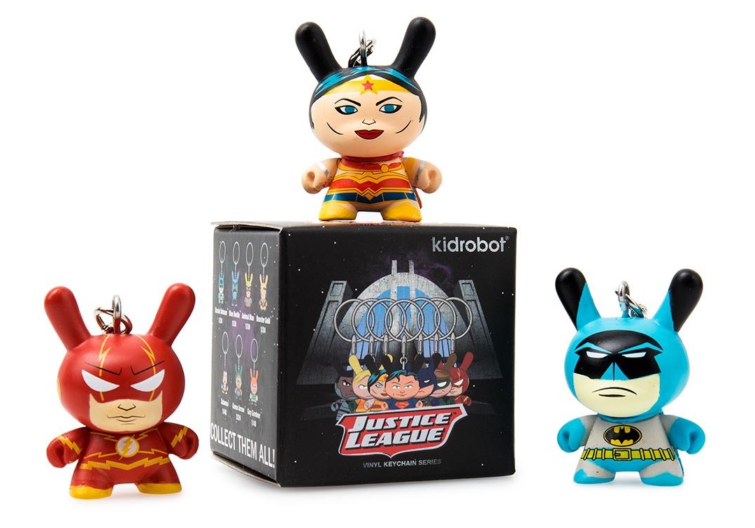 Kidrobot x DC Comics Justice League Dunny 1.5/" Keychain Green Arrow