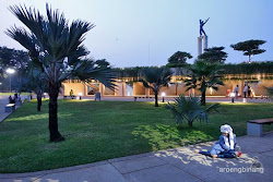 monumen pembebasan irian barat